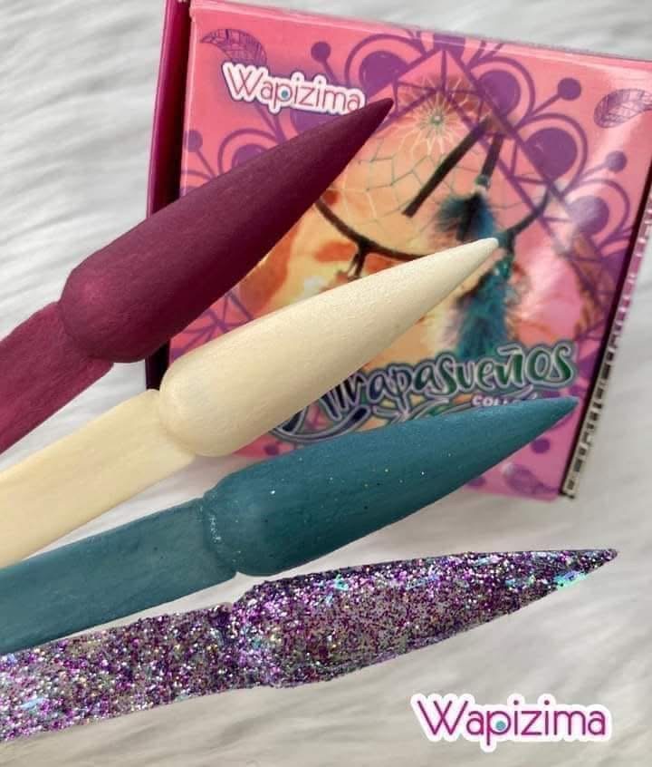 COLECCIÓN ACRÍLICOS ATRAPASUEÑOS WAPIZIMA